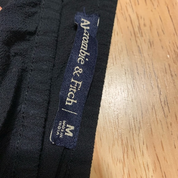 Abercrombie & Fitch Crop Top - Picture 2 of 5